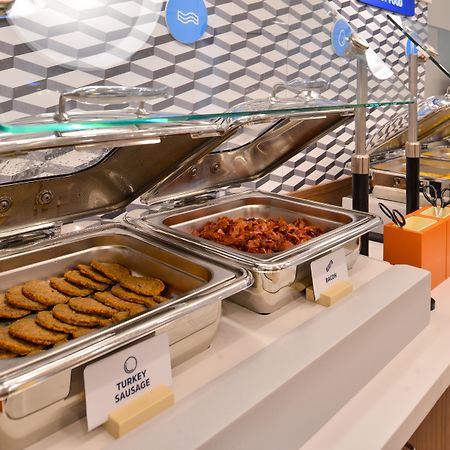 Holiday Inn Express & Suites - Kokomo South By Ihg Екстериор снимка