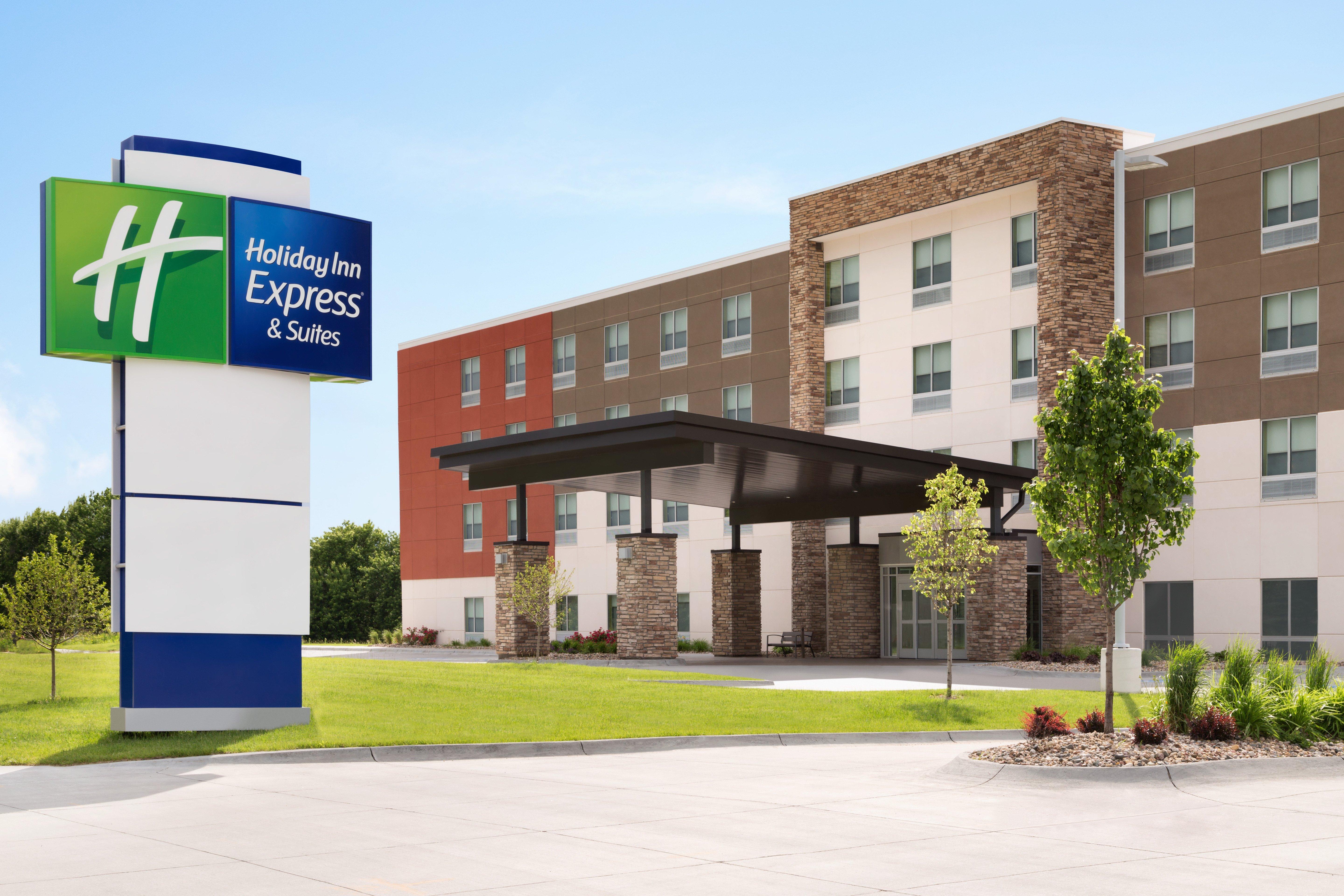 Holiday Inn Express & Suites - Kokomo South By Ihg Екстериор снимка