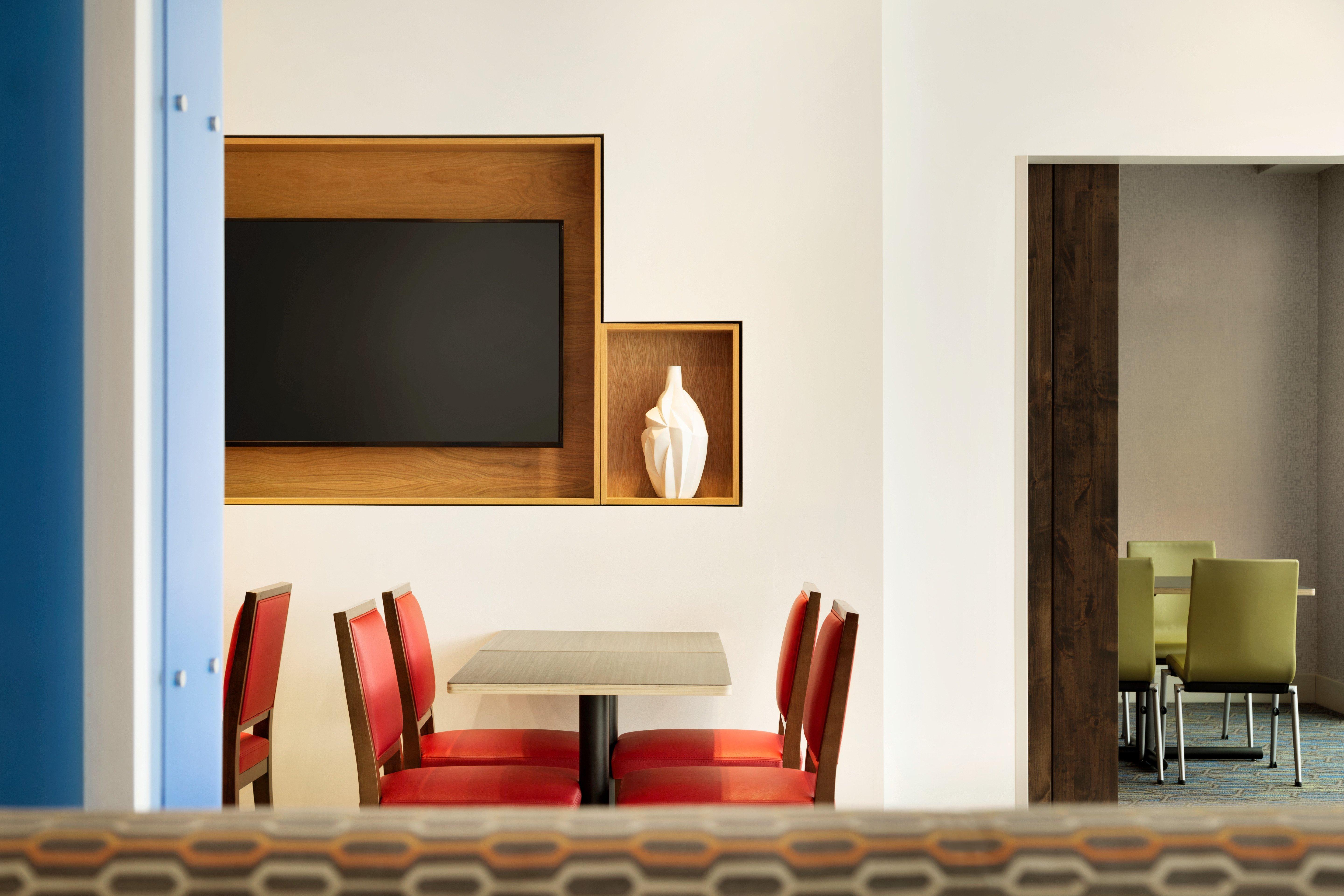 Holiday Inn Express & Suites - Kokomo South By Ihg Екстериор снимка